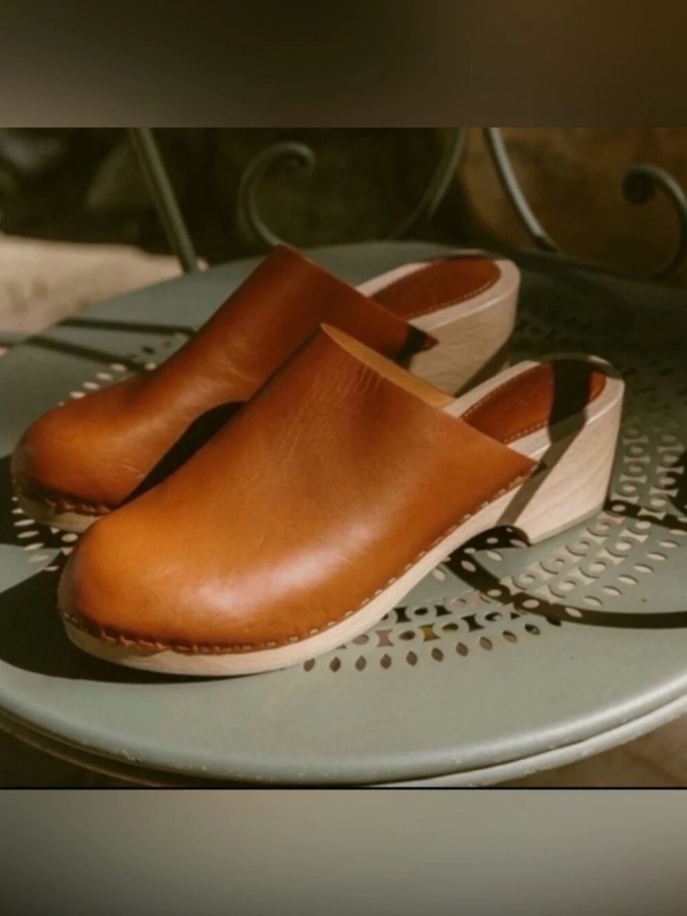 Doen Tan Leather Clogs